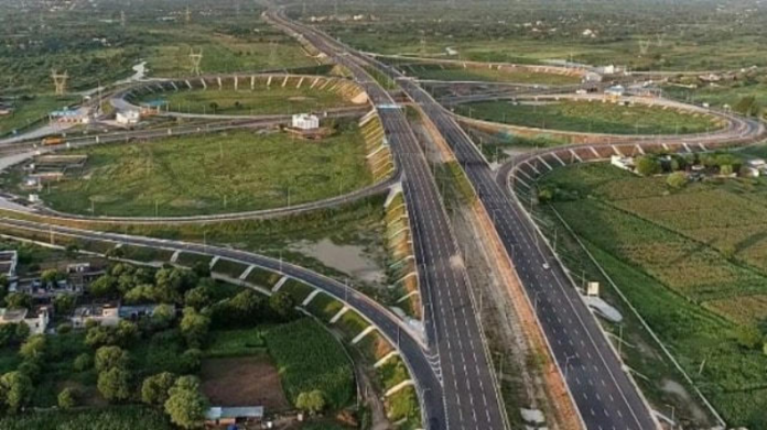 बिहार में सड़कों का नया युग