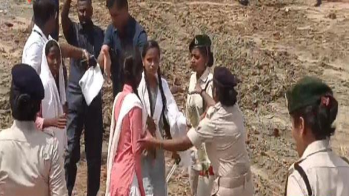 सड़क की मांग