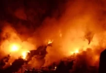 BIHAR NEWS: दीवाली के दिन लगी भीषण आग, 18 घर जलकर खाक; लाखों का नुकसान